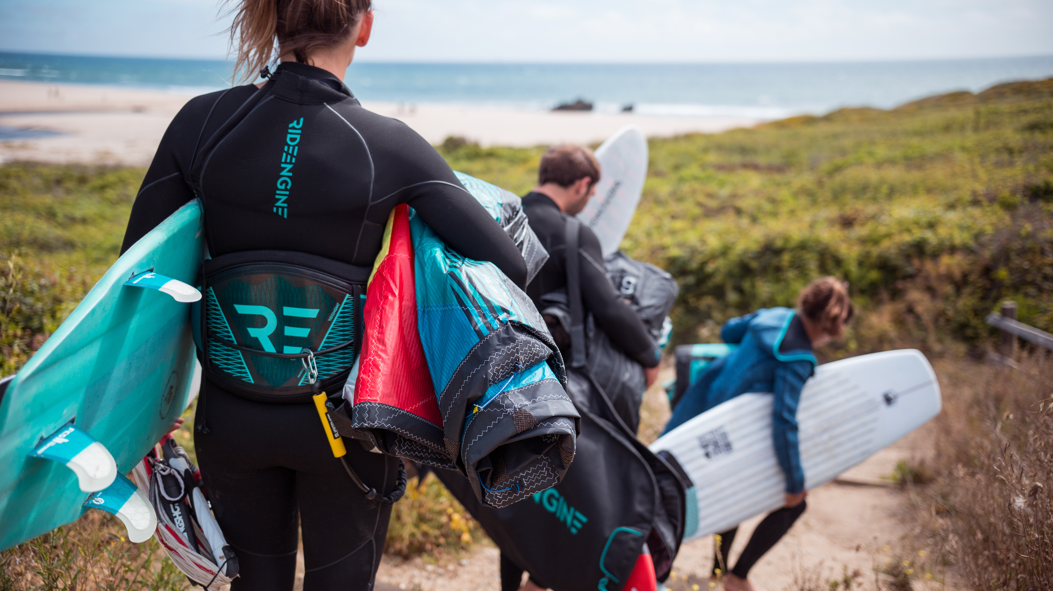 How to properly fit a kiteboarding and windsurfing hardshell harness?