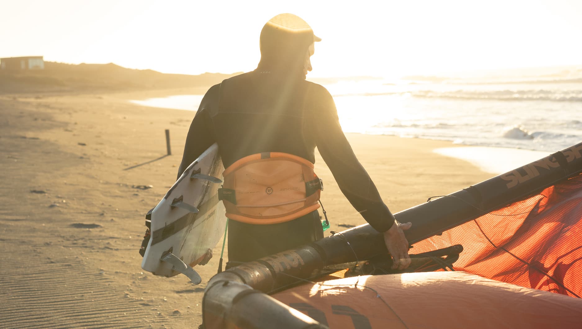 Should You Use a Seat or Waist Harness for Kiteboarding?